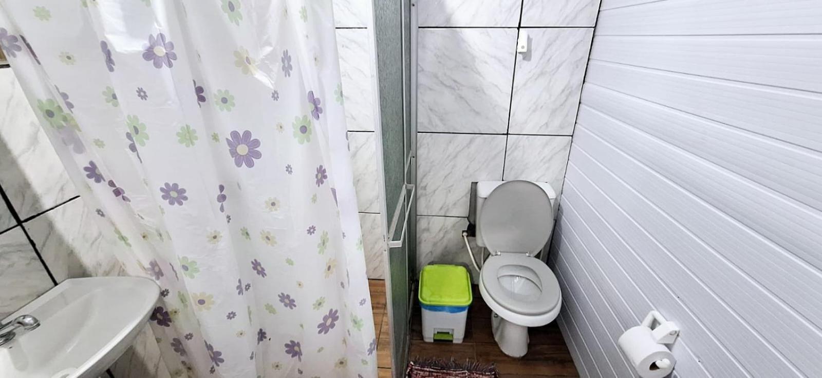 CASA completa em TORRES-RS - O MELHOR CUSTO BENEFICIO na mais bela praia Gaúcha - Cozinha - Banheiro - Ar condicionado - Smart TV 32 Android Apps Youtube - Netflix - Prime Vídeo e Wi-Fi - Estacionamento - Acomoda até 10 pessoas - Anfitriã Superhost n Villa Esterno foto
