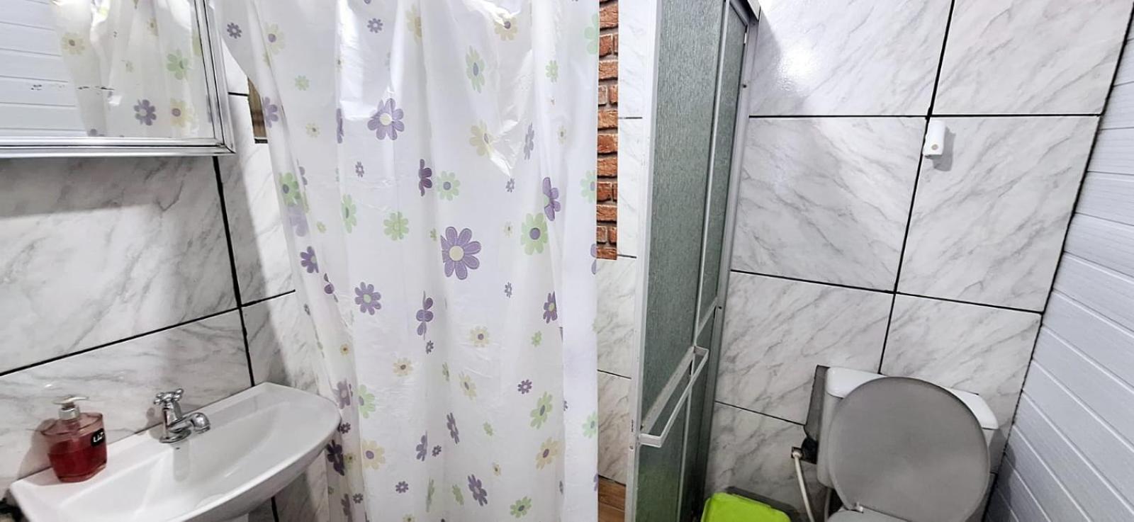 CASA completa em TORRES-RS - O MELHOR CUSTO BENEFICIO na mais bela praia Gaúcha - Cozinha - Banheiro - Ar condicionado - Smart TV 32 Android Apps Youtube - Netflix - Prime Vídeo e Wi-Fi - Estacionamento - Acomoda até 10 pessoas - Anfitriã Superhost n Villa Esterno foto